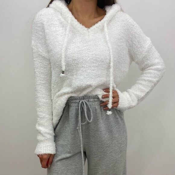 NWT White Fuzzy Hoodie Pullover - Picture 3 of 6